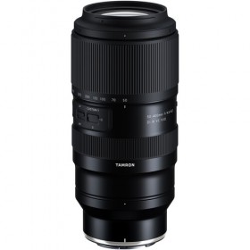 Tamron 50-400mm F4.5-6.3 Di...