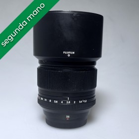 Fujifilm XF 56mm F1.2 : Em...